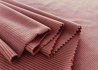 Vải co giãn 94% Polyester / Chất liệu vải nhung màu hồng phấn 200GSM