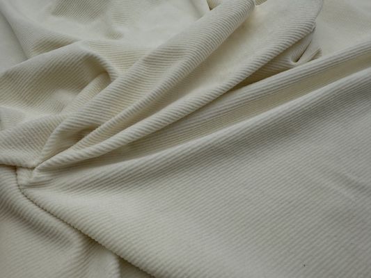 Trải nghiệm sự thoải mái và độ bền của Vải nhung Micro Elastic cho Quần áo của bạn