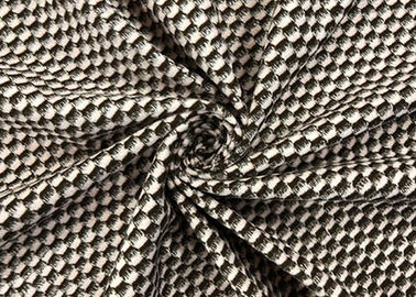 Vải dệt bằng sợi polyester có chiều rộng 160cm được dệt theo mẫu